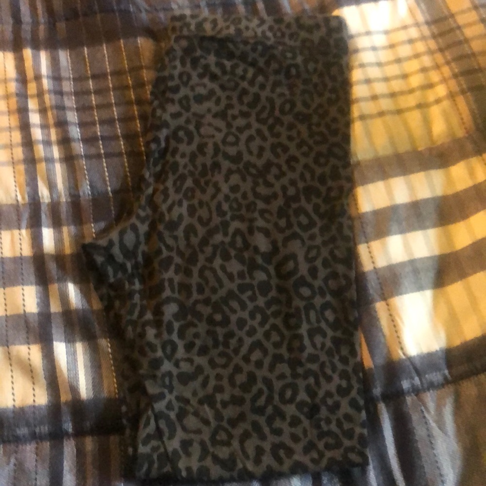 Pink leggings size lg